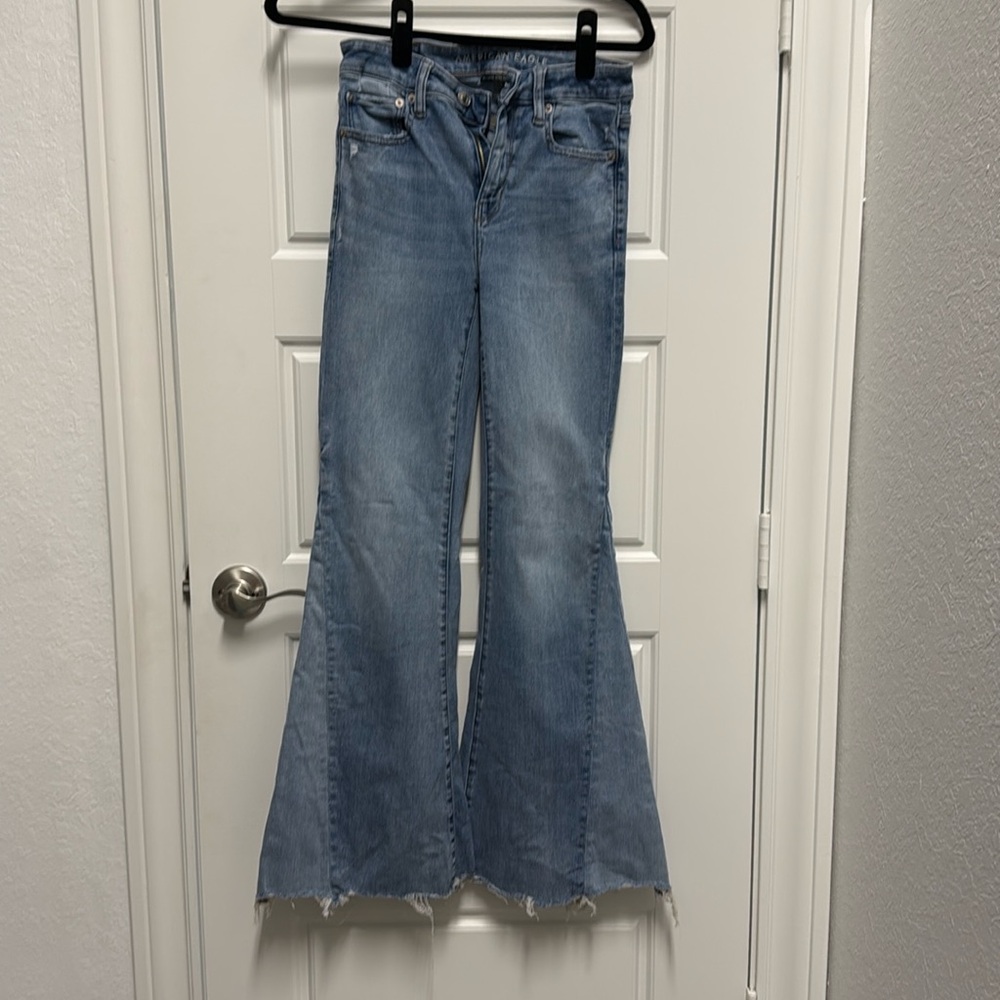 American Eagle Flares